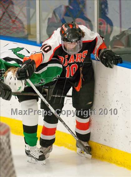 Thumbnail 1 in White Bear Lake vs Hill-Murray (Section 4AA Semifinal) photogallery.