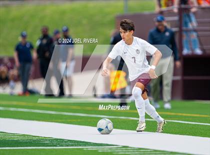 Thumbnail 1 in Seven Lakes vs Cinco Ranch (UIL Soccer 6A Region 3 Regional Final) photogallery.