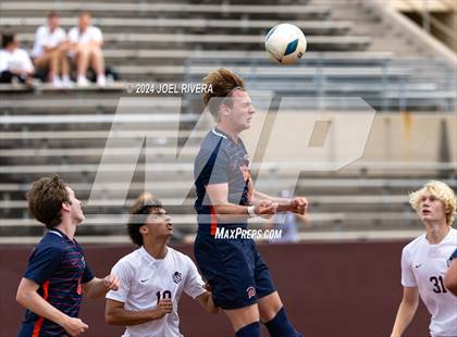 Thumbnail 3 in Seven Lakes vs Cinco Ranch (UIL Soccer 6A Region 3 Regional Final) photogallery.