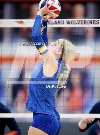 Thumbnail 1 in Frisco vs Wakeland photogallery.
