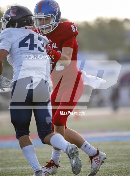 Thumbnail 1 in Newport Harbor @ Los Alamitos photogallery.
