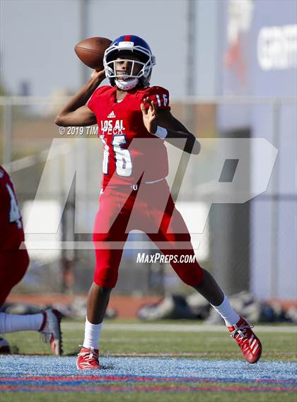Thumbnail 2 in Newport Harbor @ Los Alamitos photogallery.