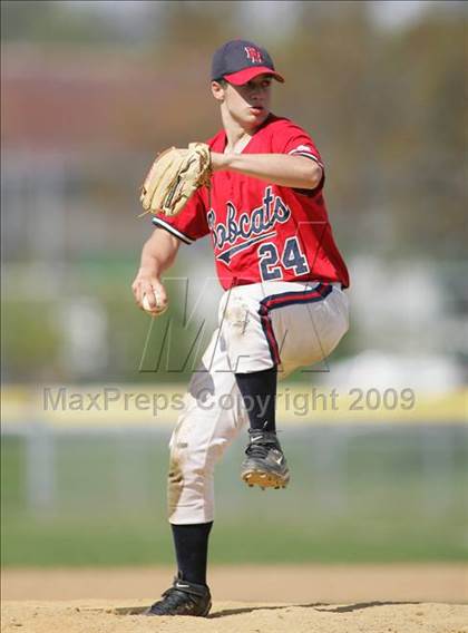 Thumbnail 2 in Byram Hills vs. Albertus Magnus (Billy Kayser Tourney) photogallery.