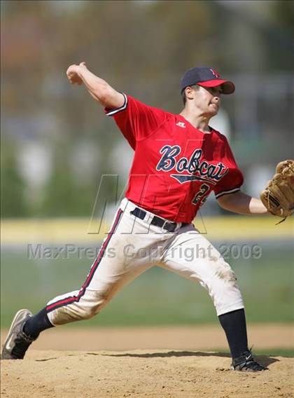 Thumbnail 1 in Byram Hills vs. Albertus Magnus (Billy Kayser Tourney) photogallery.