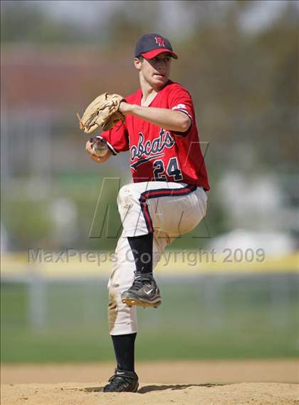 Thumbnail 3 in Byram Hills vs. Albertus Magnus (Billy Kayser Tourney) photogallery.