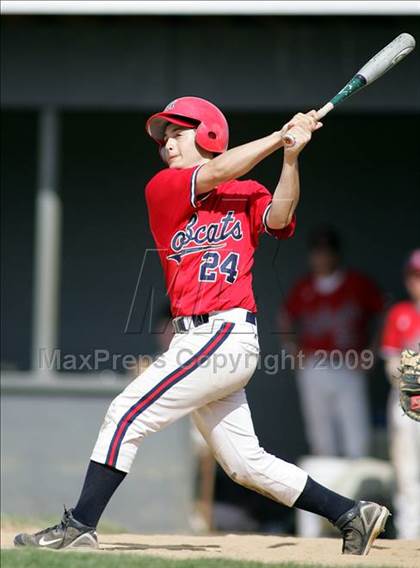 Thumbnail 2 in Byram Hills vs. Albertus Magnus (Billy Kayser Tourney) photogallery.