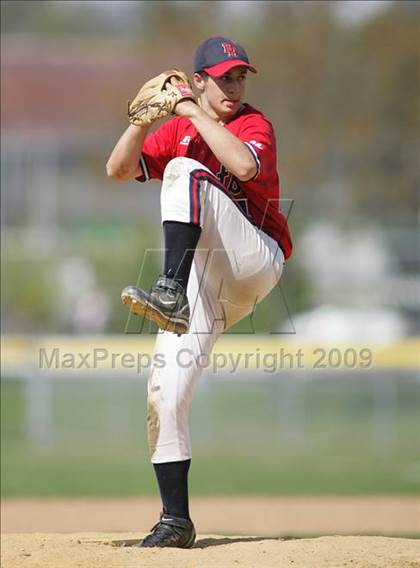 Thumbnail 1 in Byram Hills vs. Albertus Magnus (Billy Kayser Tourney) photogallery.