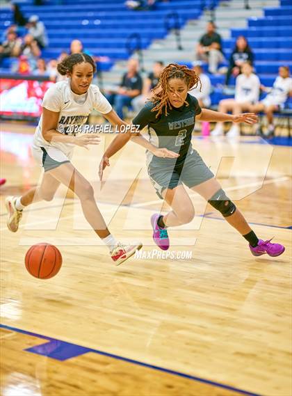 Thumbnail 1 in Westside vs. Sam Rayburn (McDonald's Texas Invitational) photogallery.