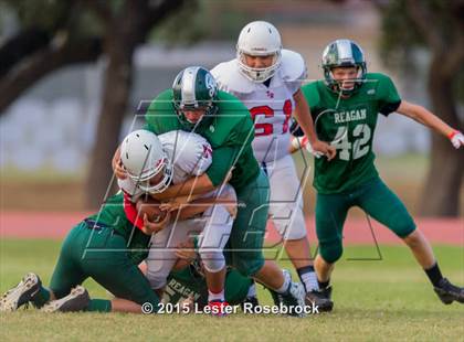 Thumbnail 3 in Roosevelt vs Reagan JV B photogallery.