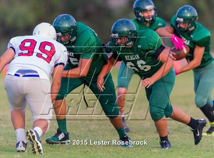 Thumbnail 3 in Roosevelt vs Reagan JV B photogallery.