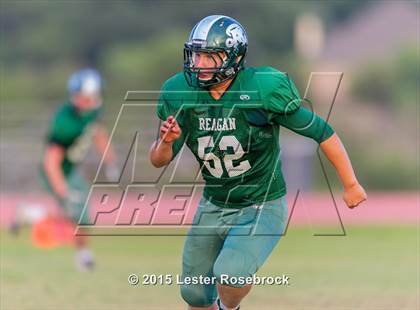 Thumbnail 2 in Roosevelt vs Reagan JV B photogallery.