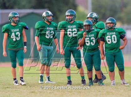 Thumbnail 2 in Roosevelt vs Reagan JV B photogallery.