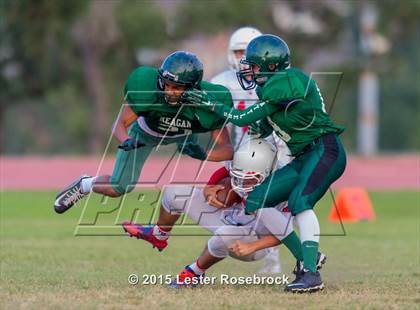 Thumbnail 3 in Roosevelt vs Reagan JV B photogallery.