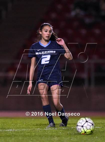 Thumbnail 1 in Sacred Heart Cathedral Preparatory vs. Valley Christian photogallery.