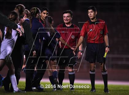 Thumbnail 1 in Sacred Heart Cathedral Preparatory vs. Valley Christian photogallery.