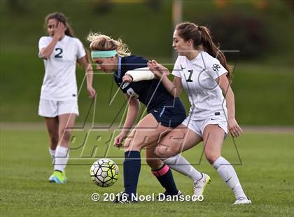 Thumbnail 2 in Sacred Heart Cathedral Preparatory vs. Valley Christian photogallery.
