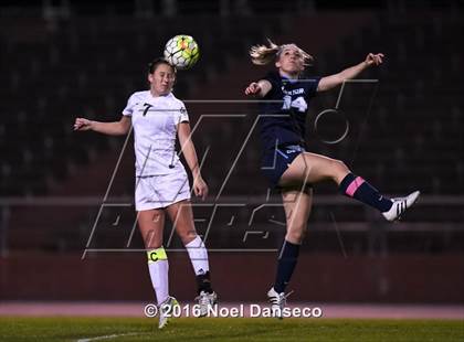 Thumbnail 2 in Sacred Heart Cathedral Preparatory vs. Valley Christian photogallery.