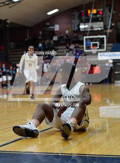Thumbnail 1 in Loyola Academy vs. St. Patrick (War on the Shore) photogallery.