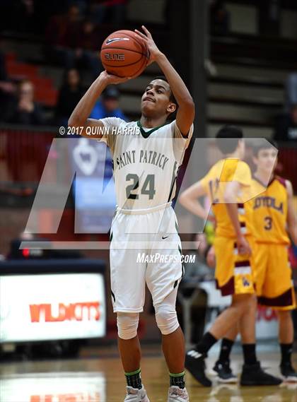 Thumbnail 2 in Loyola Academy vs. St. Patrick (War on the Shore) photogallery.