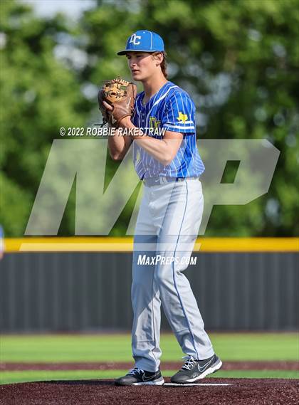 Thumbnail 1 in Dodd City @ Abbott (UIL 1A Region II Regional Final) photogallery.