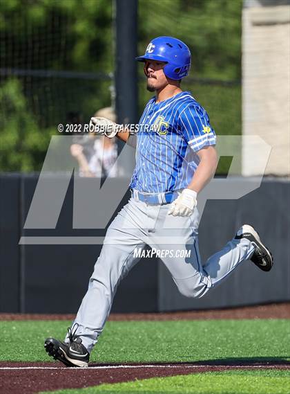 Thumbnail 1 in Dodd City @ Abbott (UIL 1A Region II Regional Final) photogallery.