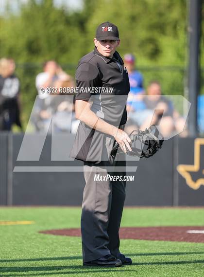 Thumbnail 2 in Dodd City @ Abbott (UIL 1A Region II Regional Final) photogallery.
