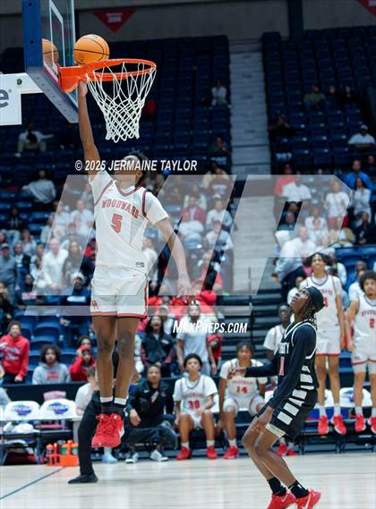 Thumbnail 1 in Woodward Academy vs. Tri-Cities (GHSA 5A Finals) photogallery.