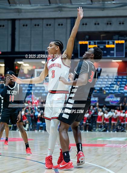 Thumbnail 1 in Woodward Academy vs. Tri-Cities (GHSA 5A Finals) photogallery.