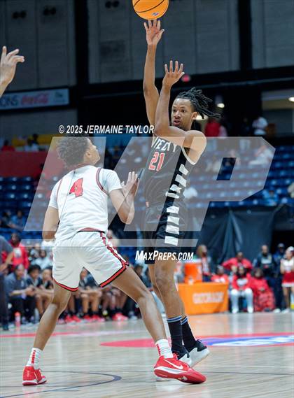 Thumbnail 1 in Woodward Academy vs. Tri-Cities (GHSA 5A Finals) photogallery.