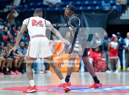 Thumbnail 2 in Woodward Academy vs. Tri-Cities (GHSA 5A Finals) photogallery.