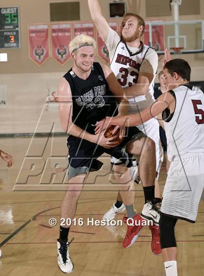 Thumbnail 2 in Nipomo vs. Glacier Peak (MaxPreps Holiday Classic) photogallery.
