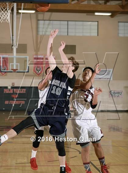 Thumbnail 1 in Nipomo vs. Glacier Peak (MaxPreps Holiday Classic) photogallery.