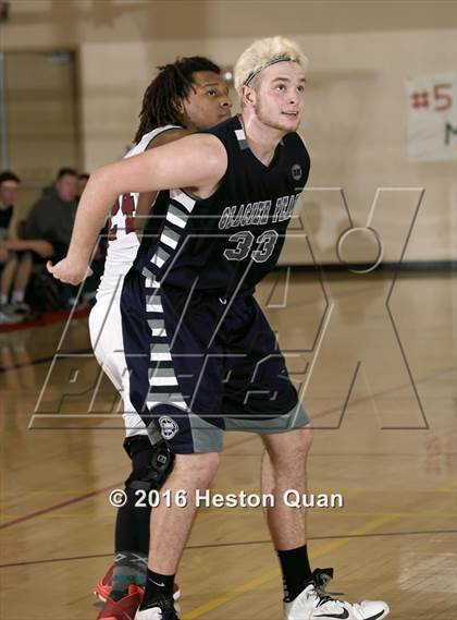 Thumbnail 2 in Nipomo vs. Glacier Peak (MaxPreps Holiday Classic) photogallery.