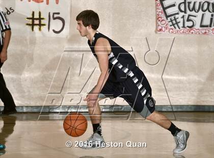 Thumbnail 3 in Nipomo vs. Glacier Peak (MaxPreps Holiday Classic) photogallery.
