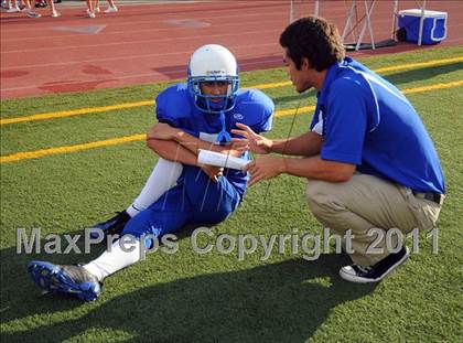 Thumbnail 3 in Bell Gardens @ San Marino photogallery.