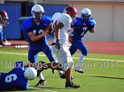 Thumbnail 3 in Bell Gardens @ San Marino photogallery.