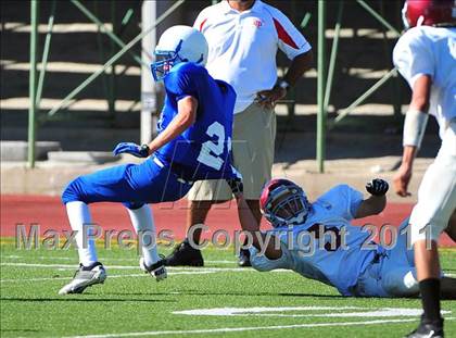 Thumbnail 2 in Bell Gardens @ San Marino photogallery.