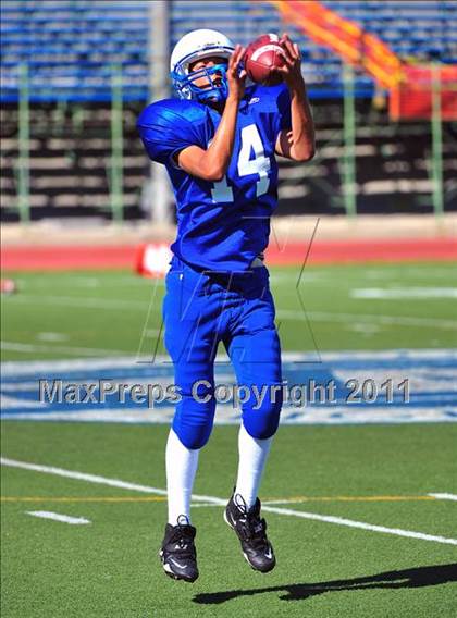 Thumbnail 3 in Bell Gardens @ San Marino photogallery.