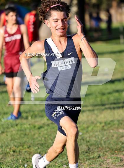 Thumbnail 1 in SJS Metro League Center Meet #1 photogallery.