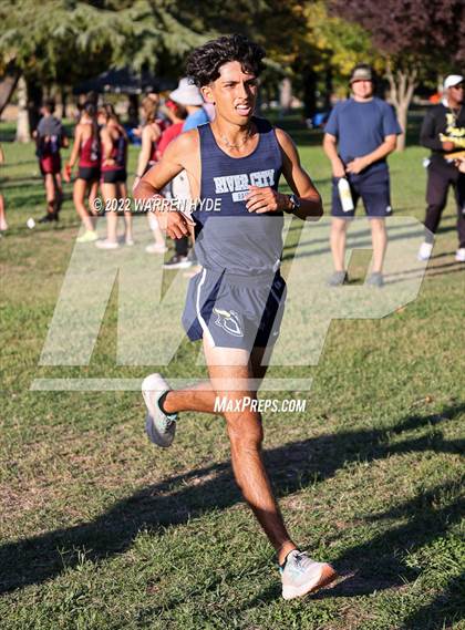 Thumbnail 3 in SJS Metro League Center Meet #1 photogallery.