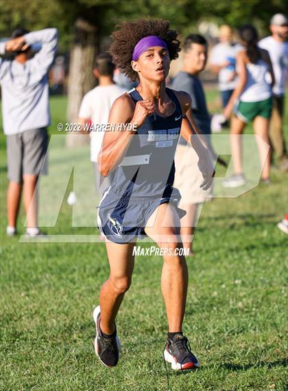 Thumbnail 1 in SJS Metro League Center Meet #1 photogallery.