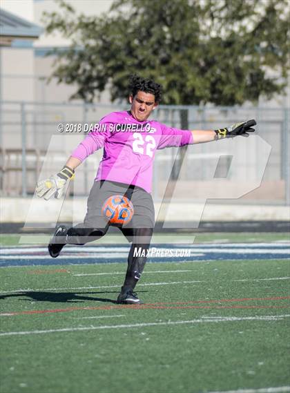 Thumbnail 1 in Pinnacle vs. Corona del Sol (AIA 6A Quarterfinal Playoff) photogallery.