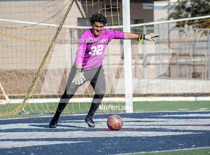 Thumbnail 2 in Pinnacle vs. Corona del Sol (AIA 6A Quarterfinal Playoff) photogallery.