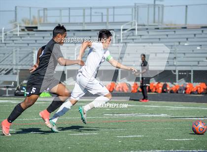 Thumbnail 1 in Pinnacle vs. Corona del Sol (AIA 6A Quarterfinal Playoff) photogallery.