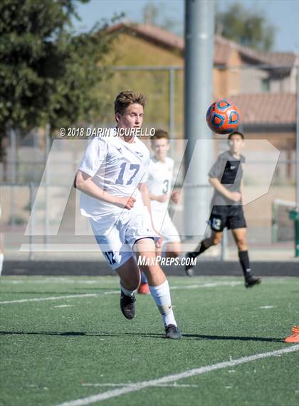 Thumbnail 2 in Pinnacle vs. Corona del Sol (AIA 6A Quarterfinal Playoff) photogallery.