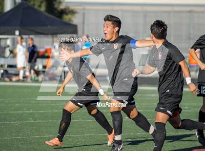 Thumbnail 2 in Pinnacle vs. Corona del Sol (AIA 6A Quarterfinal Playoff) photogallery.