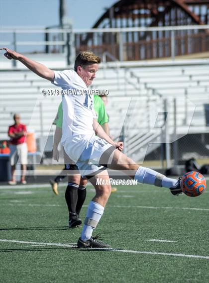 Thumbnail 2 in Pinnacle vs. Corona del Sol (AIA 6A Quarterfinal Playoff) photogallery.