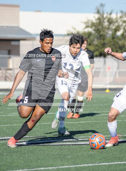Thumbnail 1 in Pinnacle vs. Corona del Sol (AIA 6A Quarterfinal Playoff) photogallery.