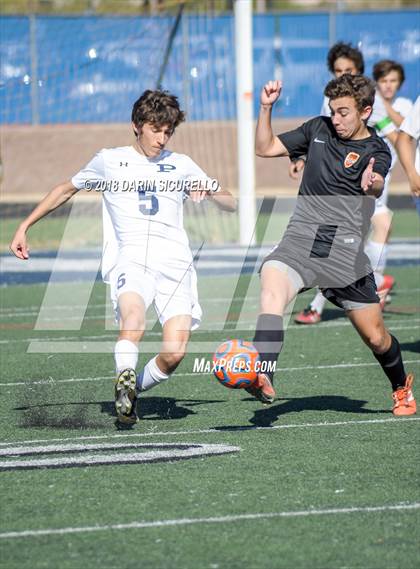 Thumbnail 2 in Pinnacle vs. Corona del Sol (AIA 6A Quarterfinal Playoff) photogallery.