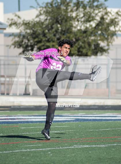 Thumbnail 2 in Pinnacle vs. Corona del Sol (AIA 6A Quarterfinal Playoff) photogallery.